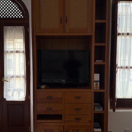 Cozy Studio 6 Min To Alhambra-2 Min To Cathedral Walking Granada Luaran gambar
